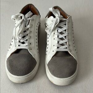 Steve Madden White and Gray Athletic Shoes with Minimalist Design